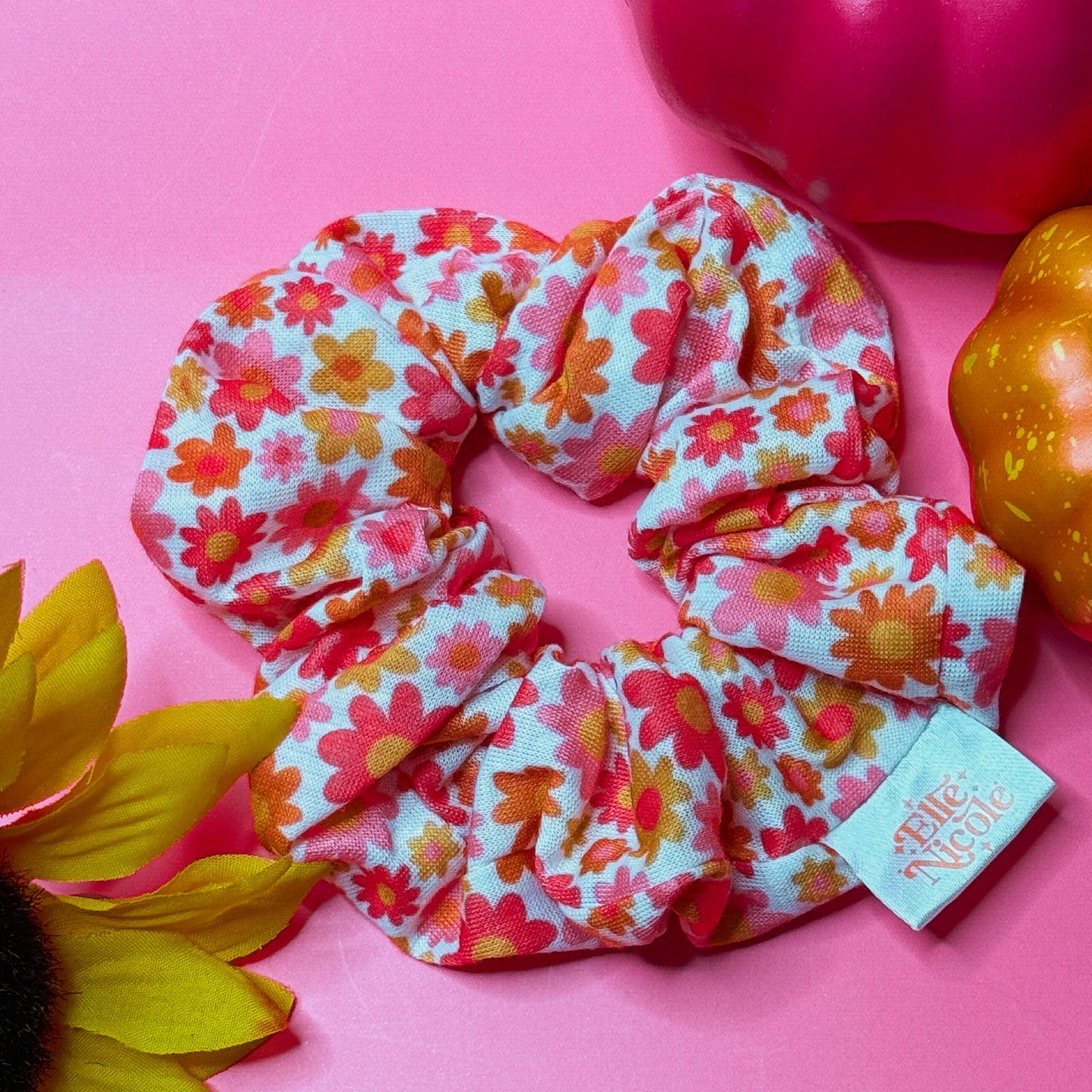 Elle Nicole Fall Pink Daisies Scrunchie