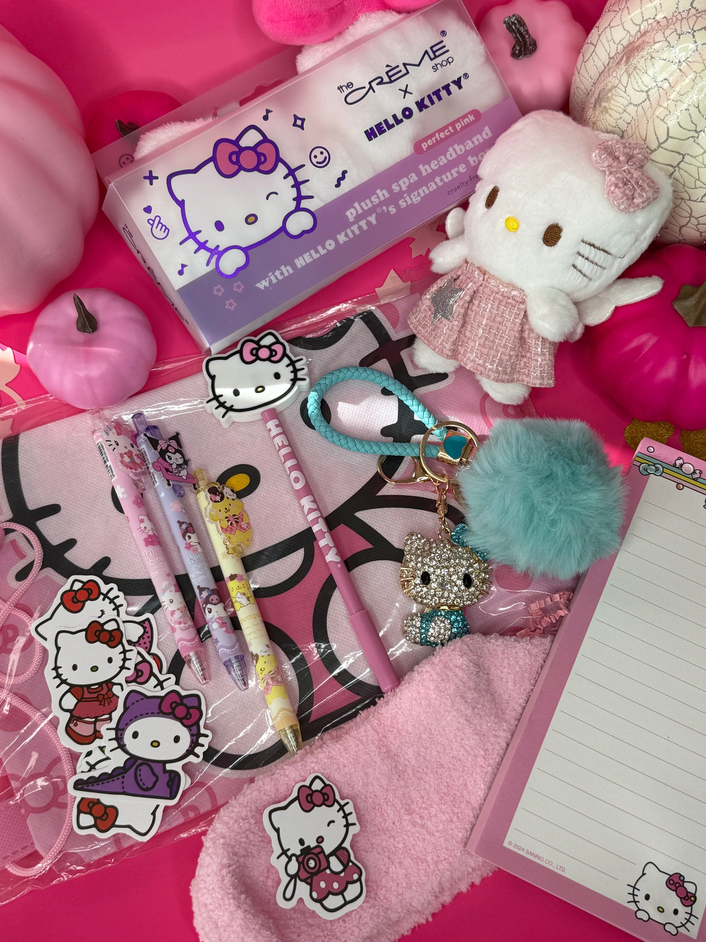 Hello Kitty Beauty & Stationery Bundle